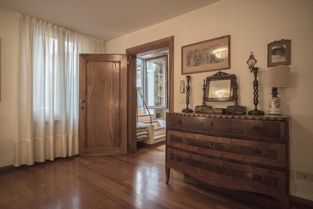 Accademia Terrazza Apartment Venice Exterior photo