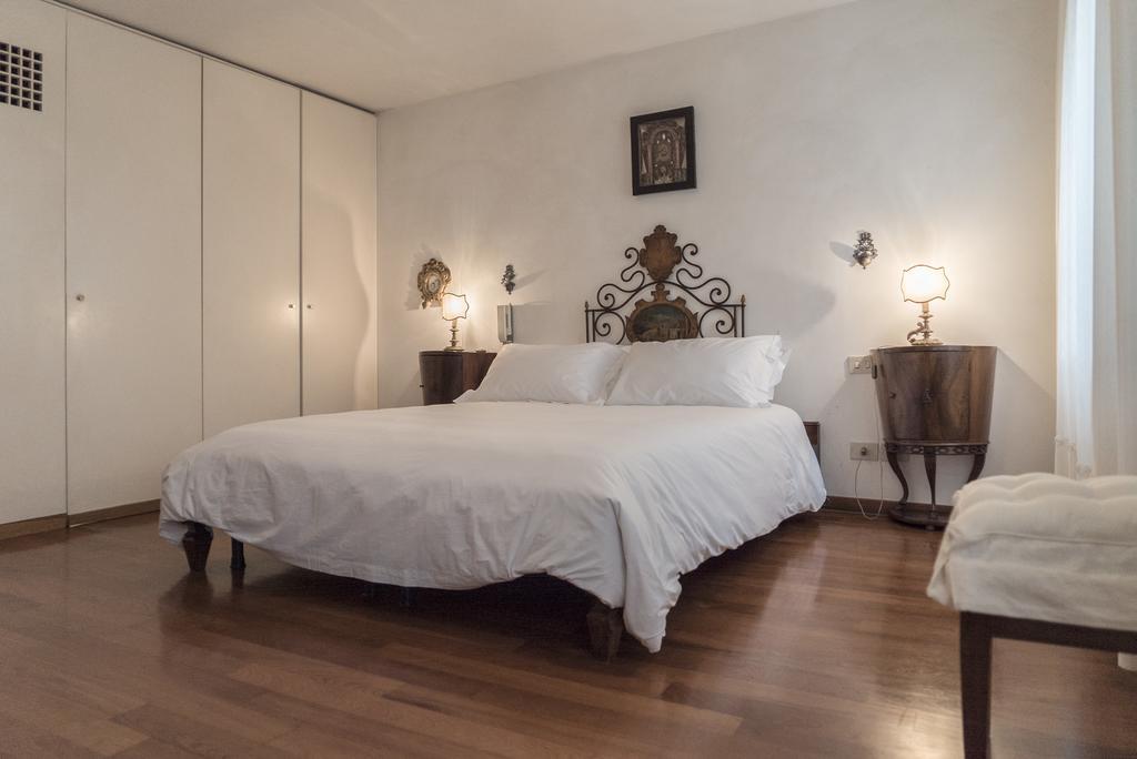 Accademia Terrazza Apartment Venice Exterior photo