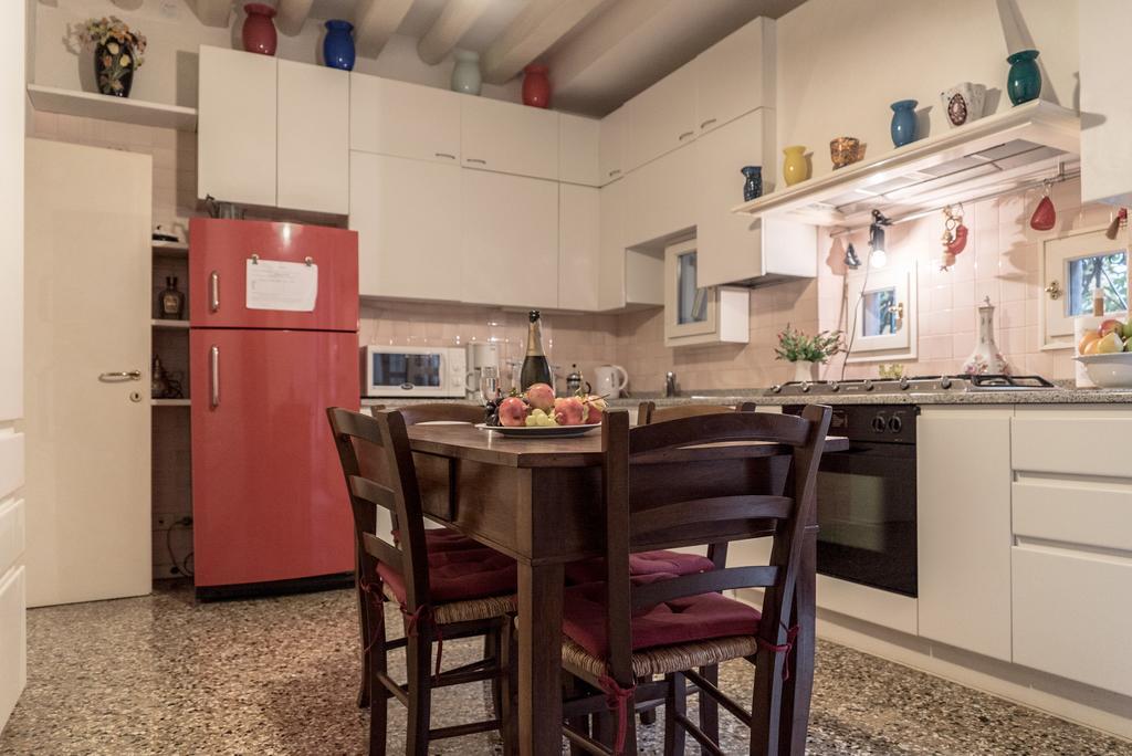 Accademia Terrazza Apartment Venice Exterior photo