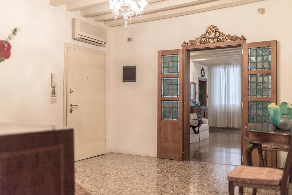 Accademia Terrazza Apartment Venice Exterior photo