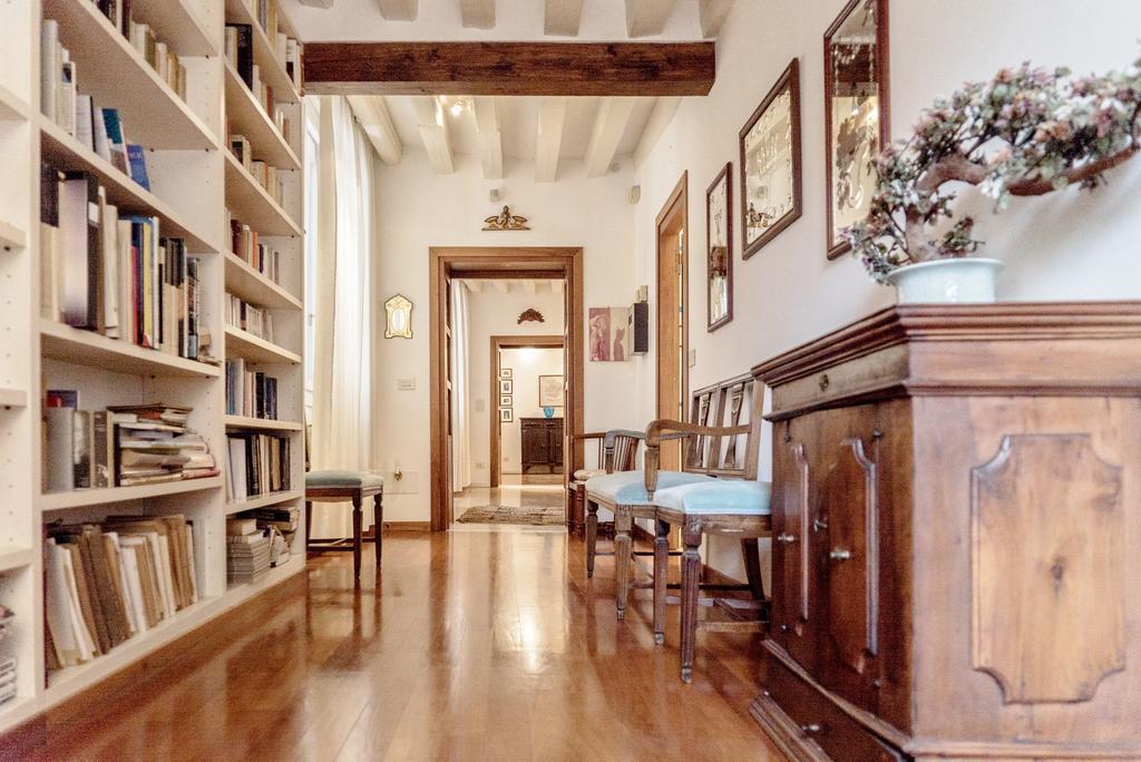 Accademia Terrazza Apartment Venice Exterior photo